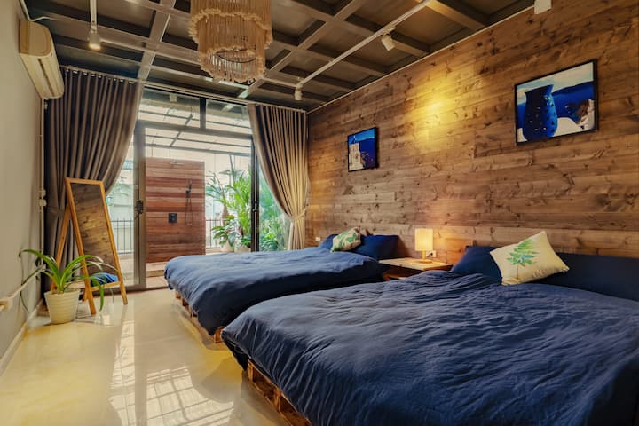 doccia fuori dalla stanza :)