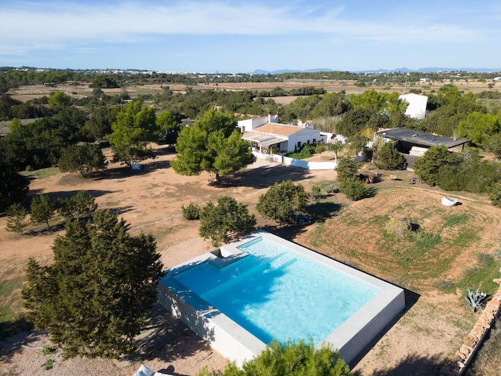 Preciosa Casa Con Piscina - Formentera
