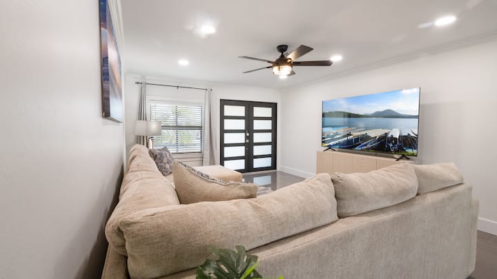 Luxury & 3br Home - Fort Myers, FL
