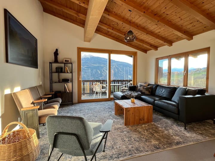 Casa Campanula - No. 1 Airbnb in Laax