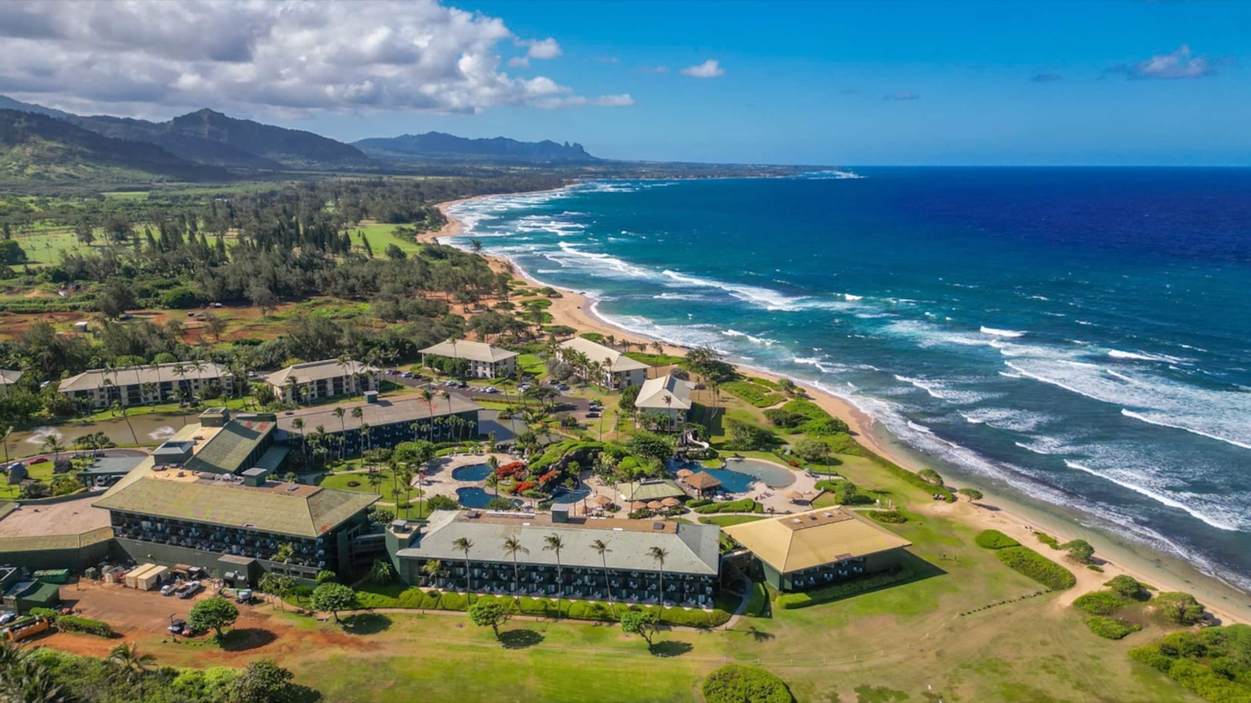 Resort in Lihue · ★4.95 · 1 bedroom · 2 beds · 1 private bath - Image 25