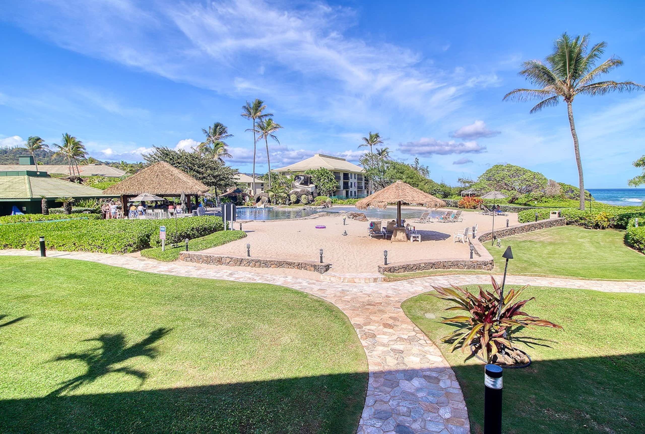 Resort in Lihue · ★4.95 · 1 bedroom · 2 beds · 1 private bath - Image 34