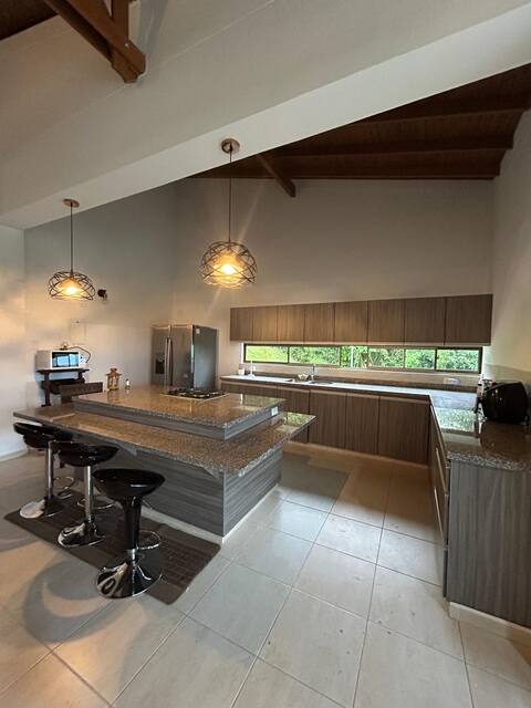 Forest House in Pueblo Tapao-2.5Km Parque del Cafe