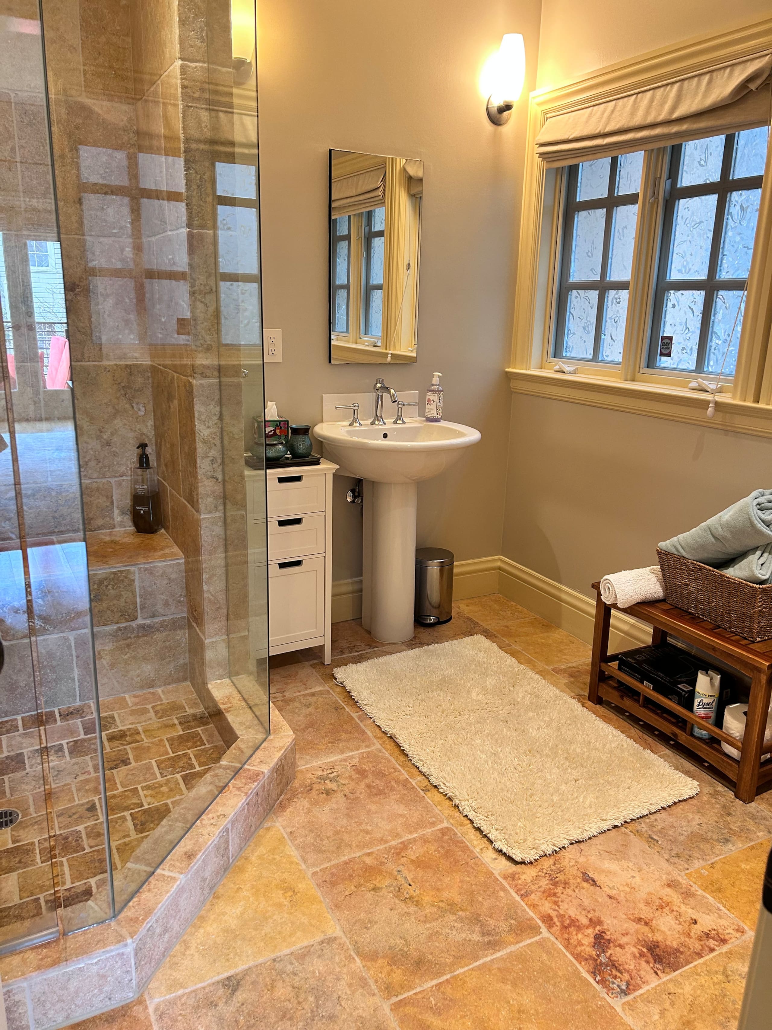 Home in San Francisco · ★5.0 · 1 bedroom · 2 beds · 1 bath - Image 14