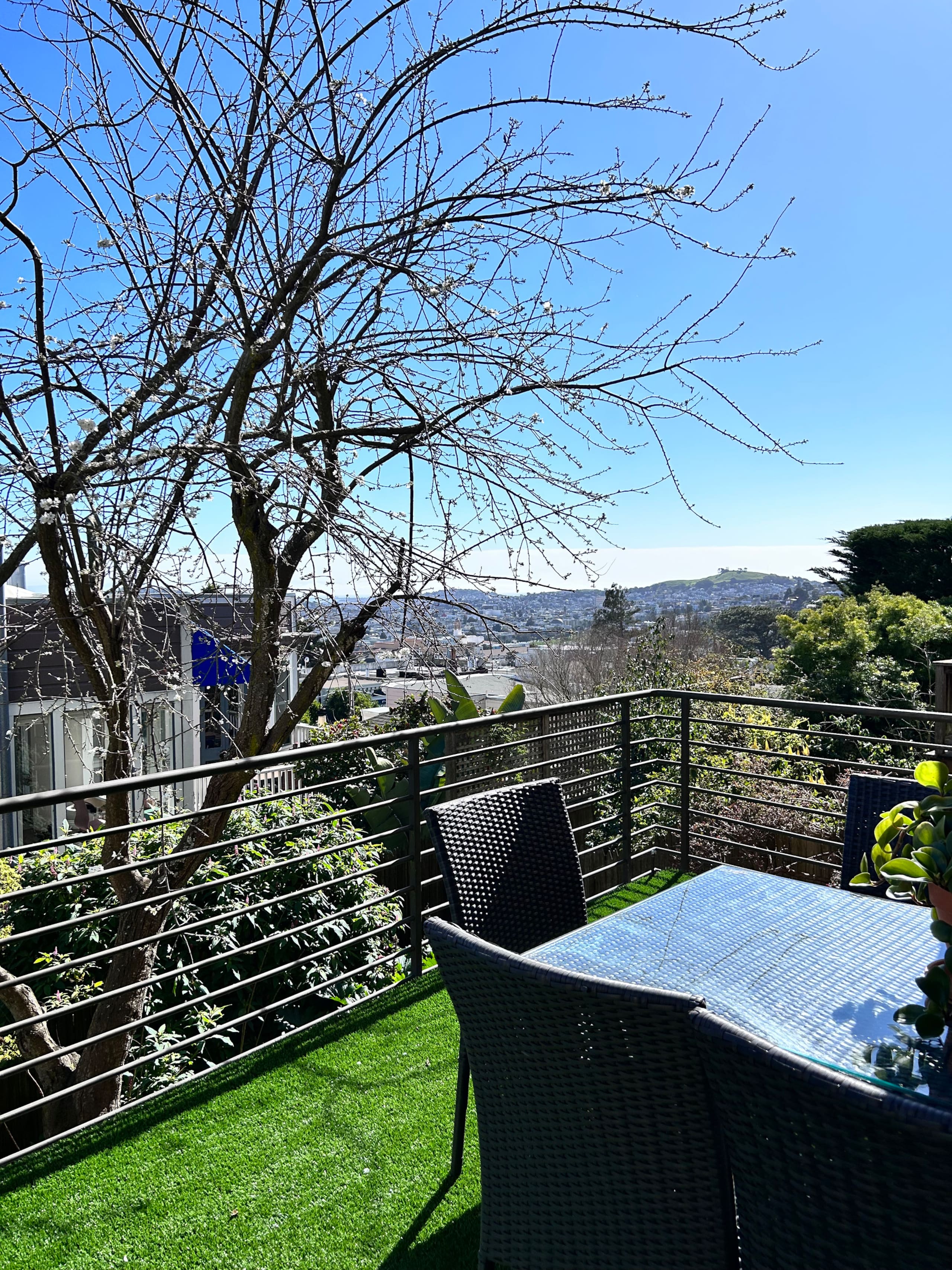 Home in San Francisco · ★5.0 · 1 bedroom · 2 beds · 1 bath - Image 15
