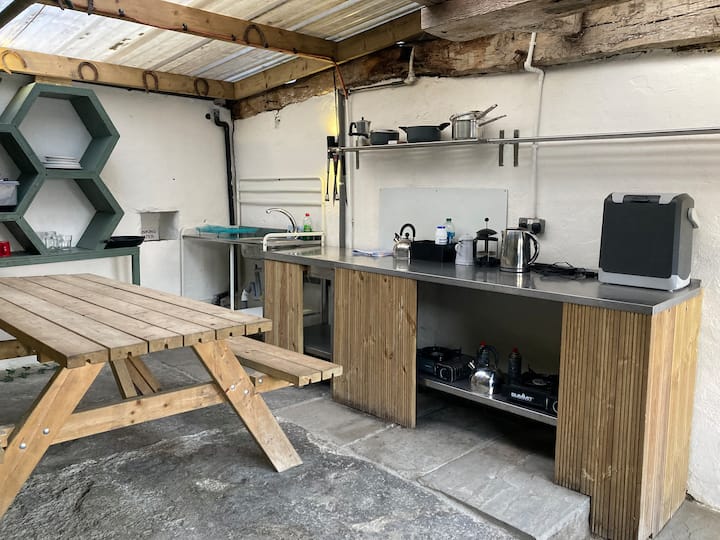 Layla's Lodge @ Berthlwyd - South Wales