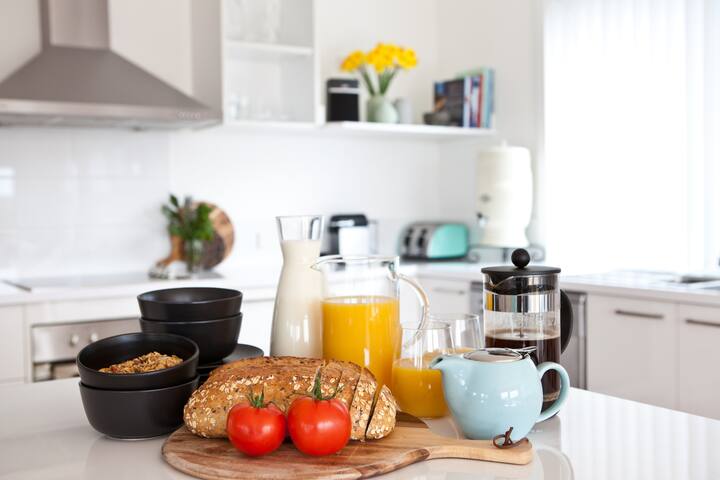 Pearl, for Parties of People gallery image 3