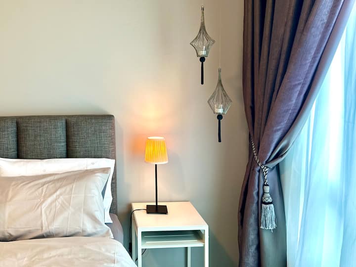 Golden Sand Couple Suites | 1b1b - Johor Bahru