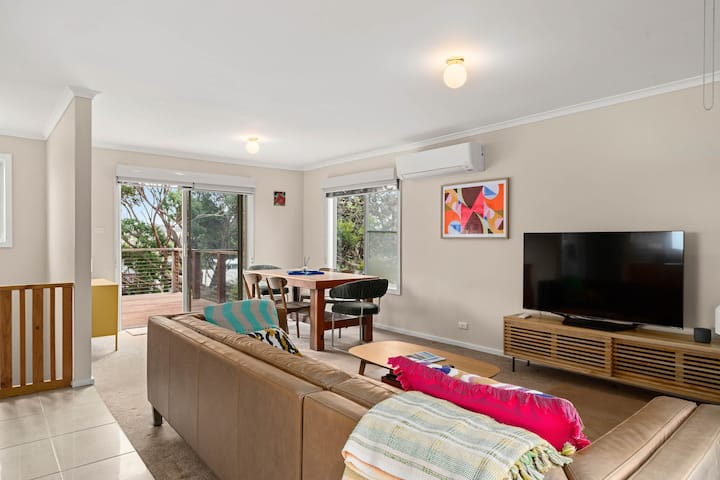 Island Treetops By Ready Set Stay - Cape Woolamai