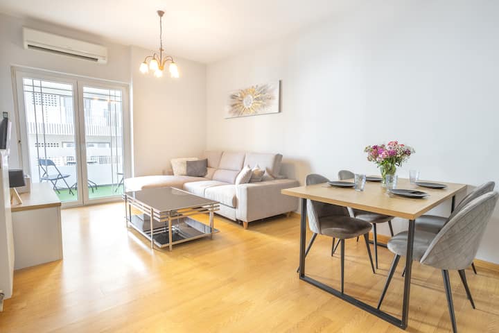 Cozy Apartment 50m To Beach, 5min Walk To Old Town - Chania