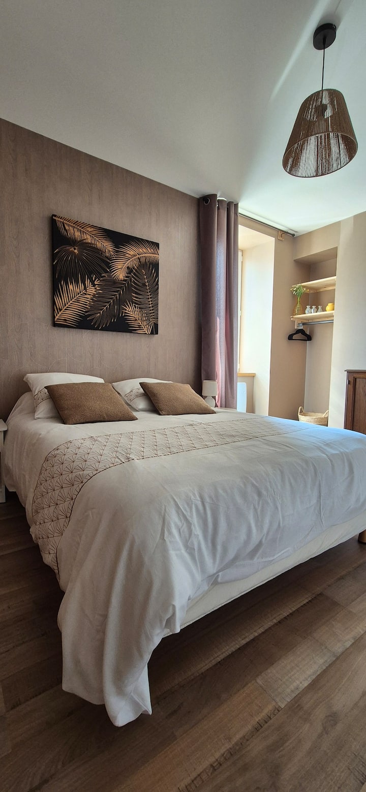 Spavaća soba 3: bračni krevet (140 x 200)