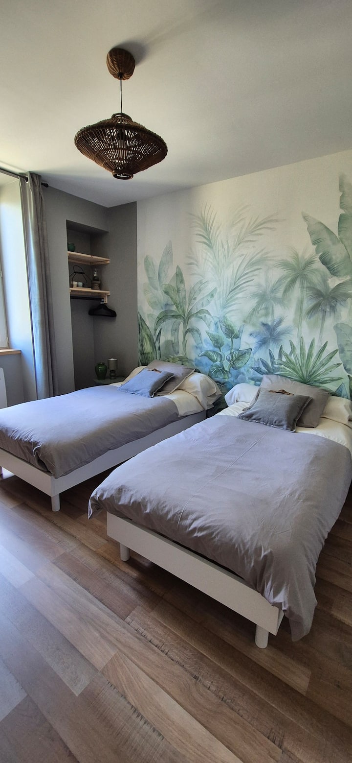 Spavaća soba1:  2 jednostruka kreveta (90x190)