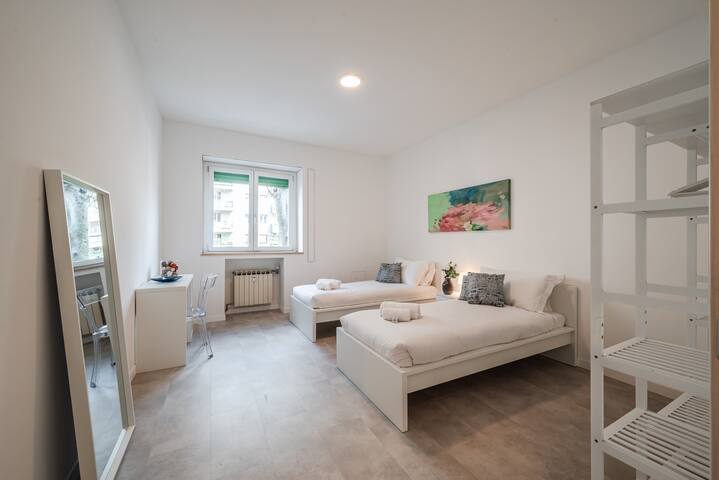 [Sempione] Spacious Apt – A/C -Free Parking gallery image 4