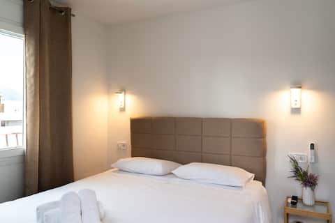 Nueve Mini / There's no place like home