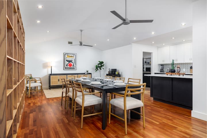 Spacious ATX Escape | 4BR + Pool | Mins to Zilker gallery image 3
