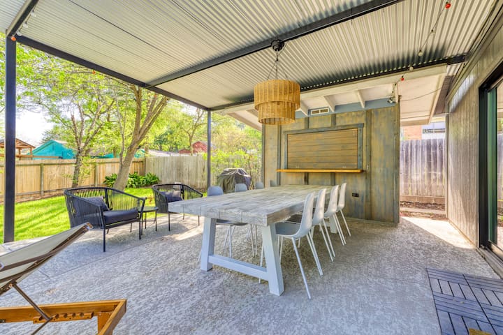 Spacious ATX Escape | 4BR + Pool | Mins to Zilker gallery image 4