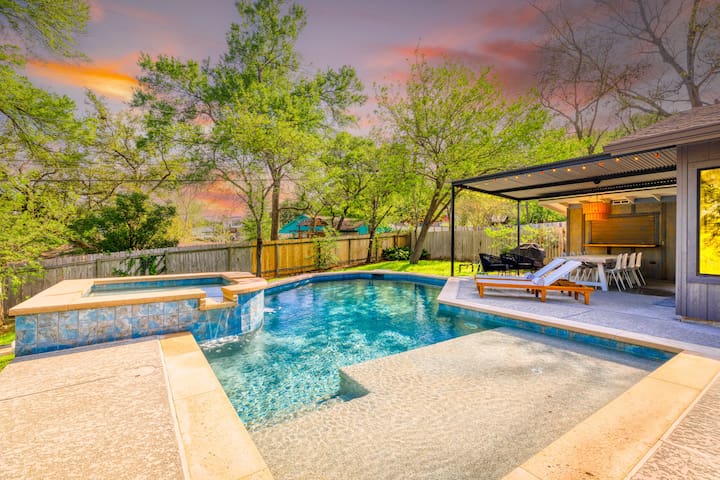 Spacious ATX Escape | 4BR + Pool | Mins to Zilker gallery image 2