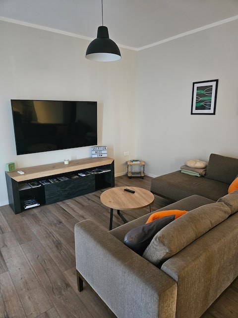Popular Airbnb listing: Apartman "Div" in Dobreć