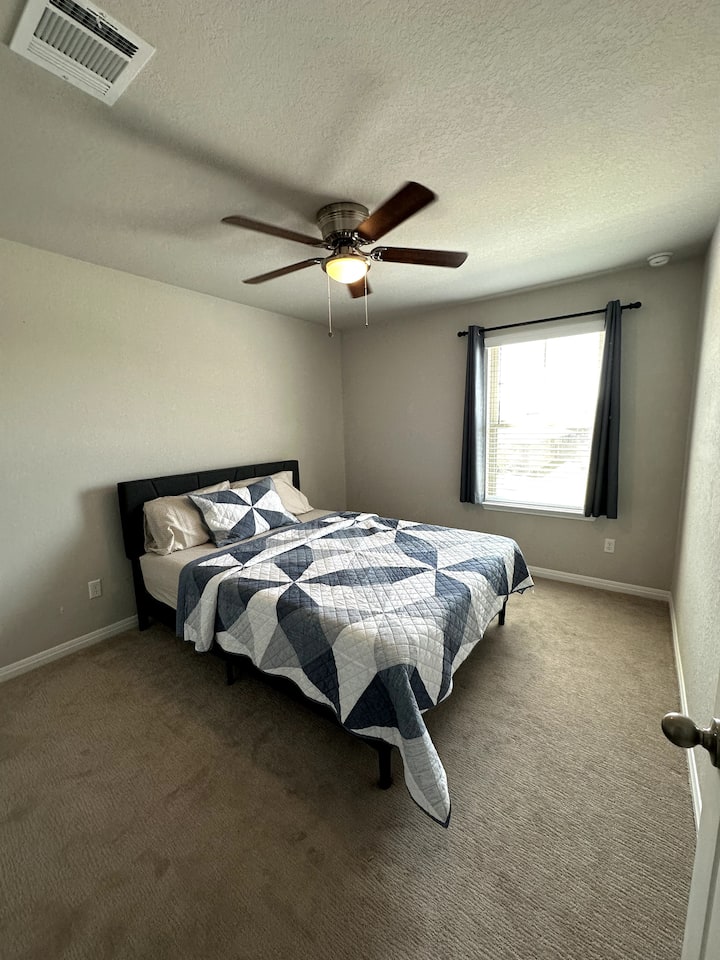 Bračni krevet (160x200) s madracem od memorijske pjene