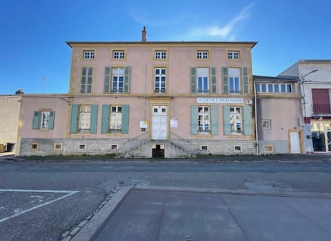 * Mélanie and Nicolas Residence * The A, 10 people