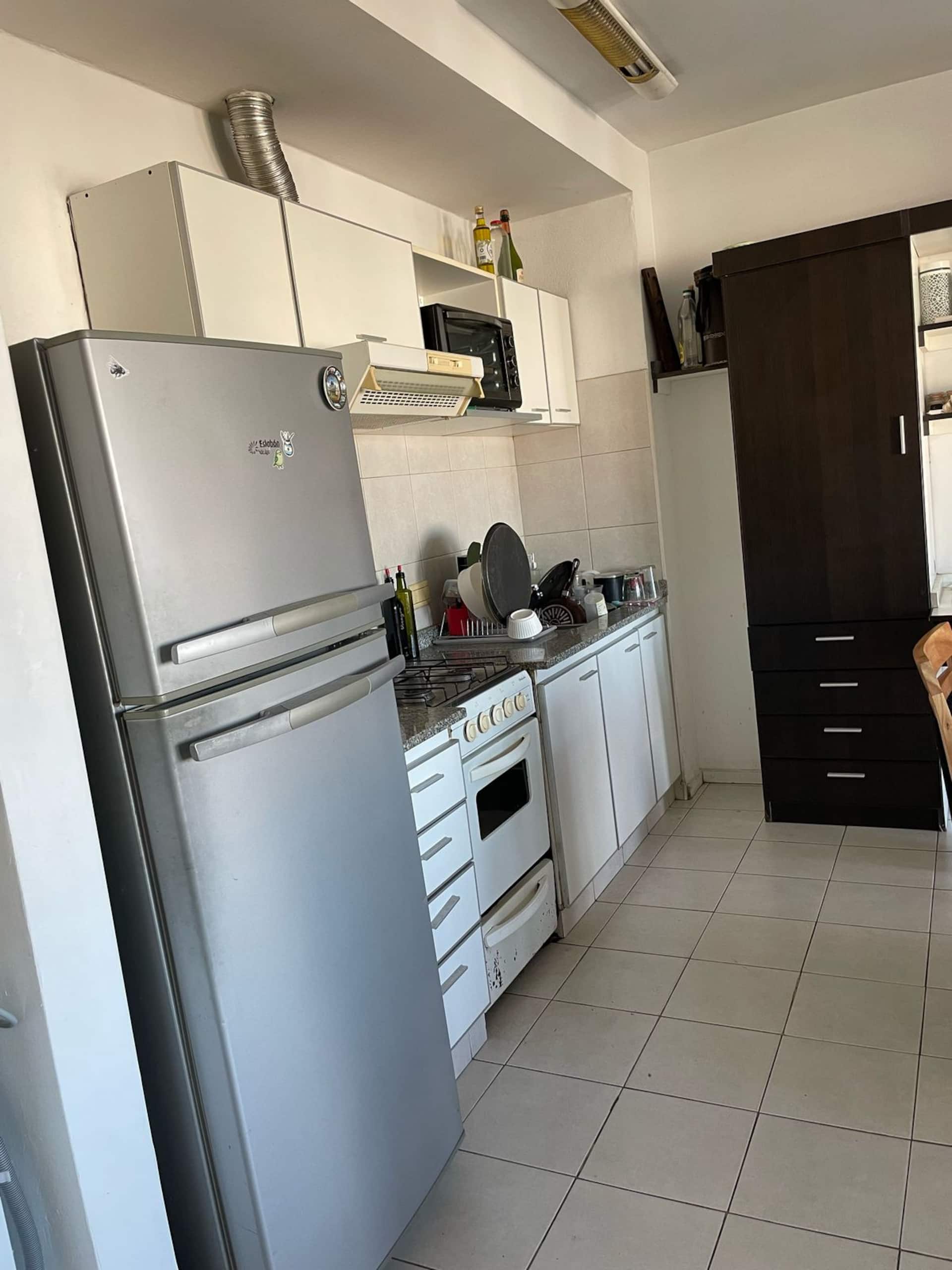 Quarto em apartamento compartilhado em Constitución