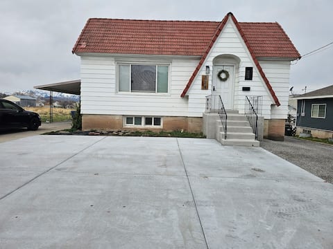 Clean Historic Tooele Main street bungalow