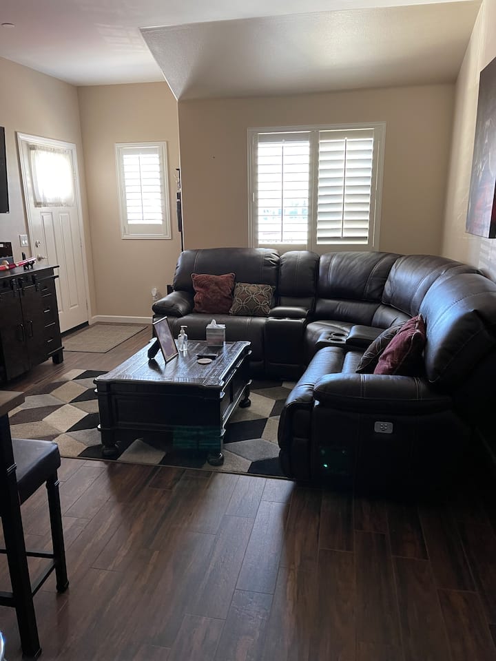 Safe & Quiet Adu In Redlands, Ca - Redlands, CA
