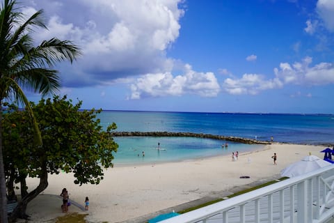 Beachfront - Sunset Cove Resort