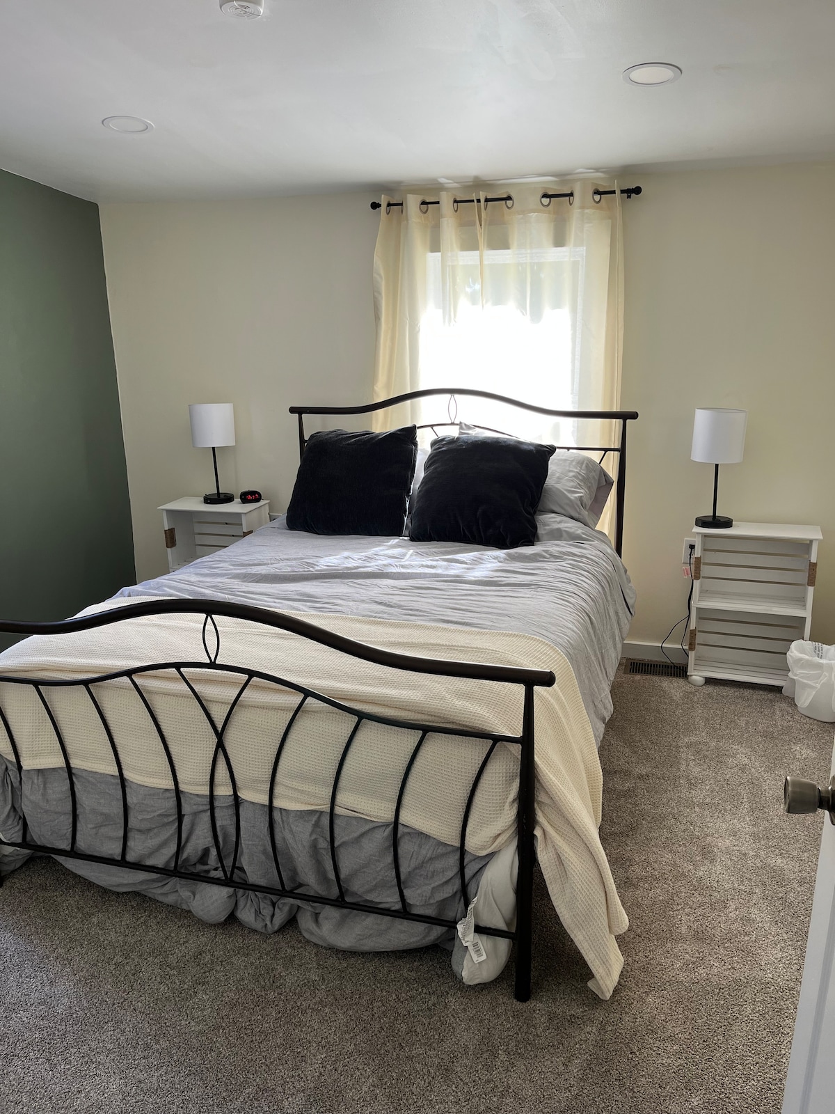 საძინებელი 2