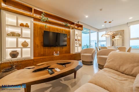 100 meters from Shopping del Sol! Complete Amenities!