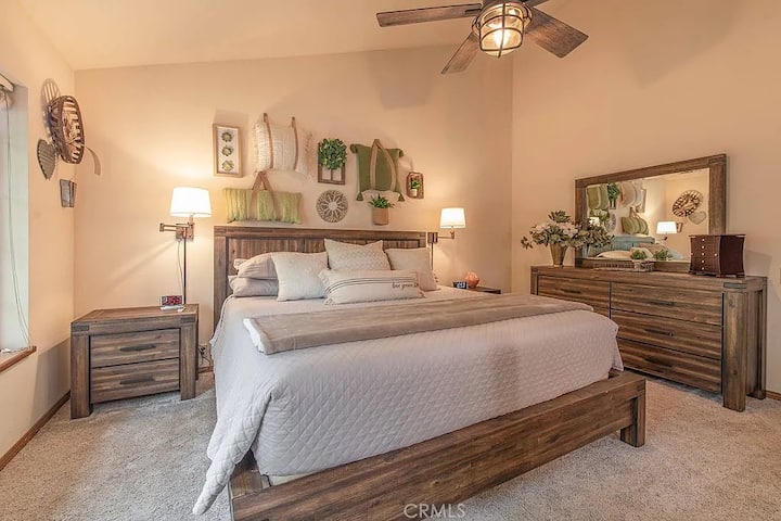 غرفة النوم 2