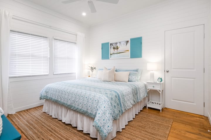 Habitación 1: cama king ( o 2 individuales bajo petición), TV inteligente de 50pulgadas