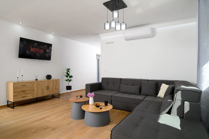 Zaros Springs Villa Avli • Shared Pool - Creta