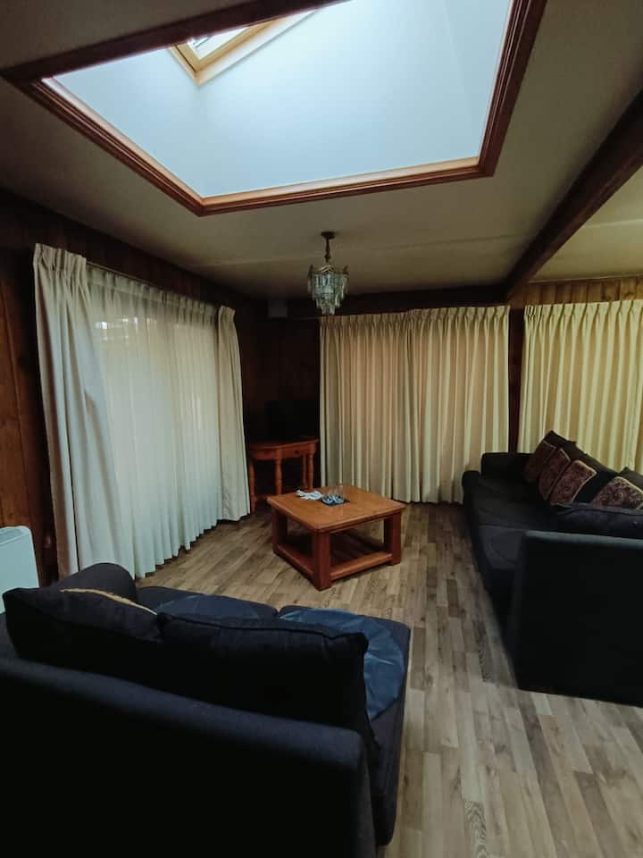 Hostal & Cabañas Don Juan - Cabaña 6 Personas - Villarrica