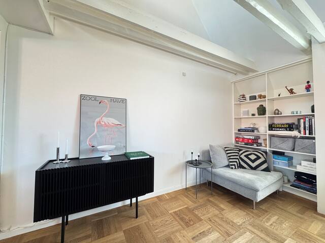 Charming Top-Floor Apartment gallery image 5