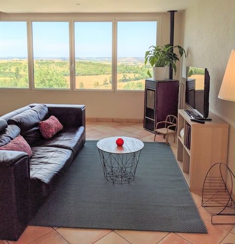 Apartment with countryside view