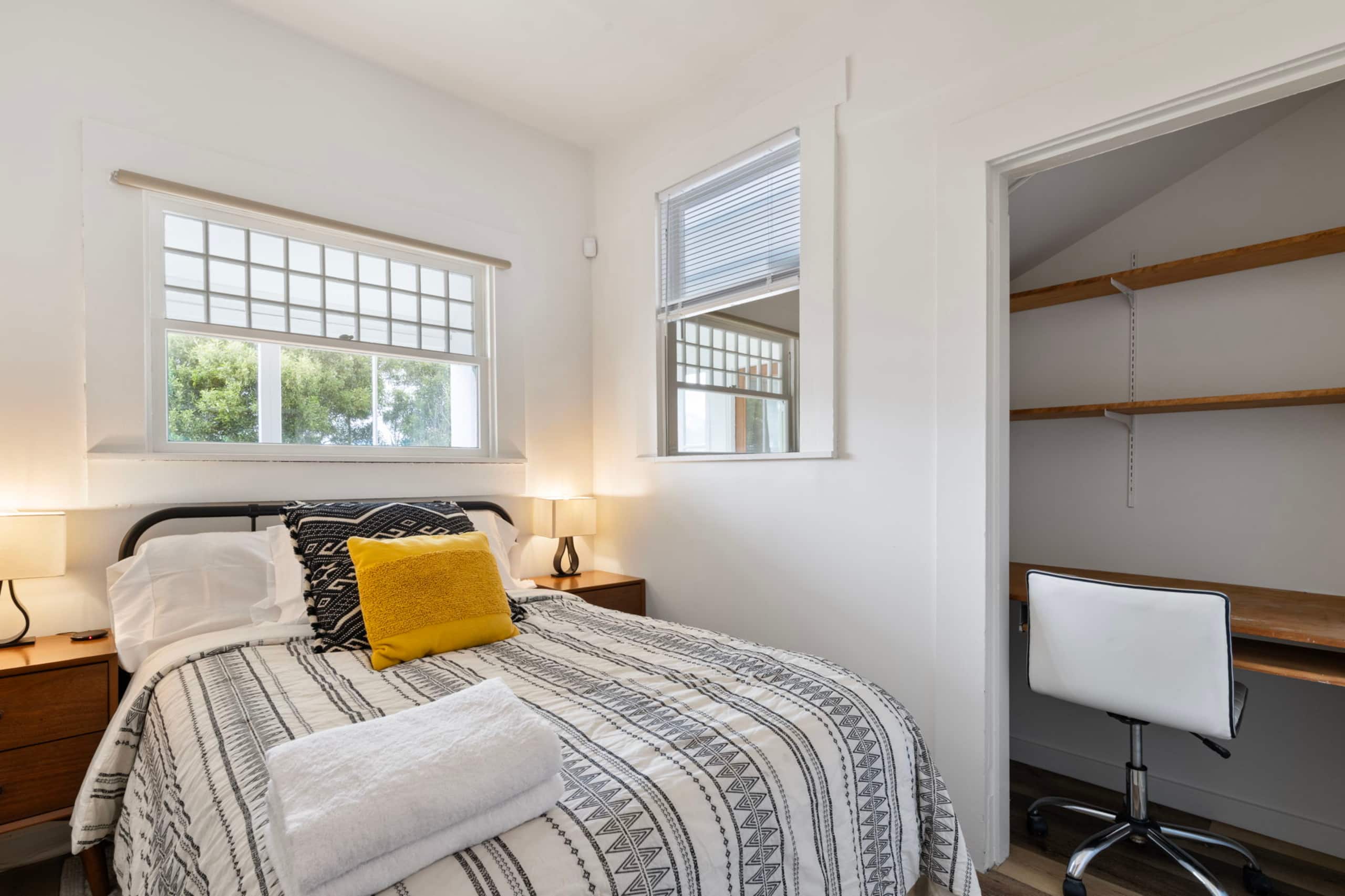 Condo in San Francisco · ★4.97 · 2 bedrooms · 2 beds · 1 bath - Image 10