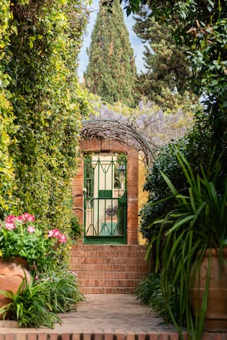 Aventino Garden House