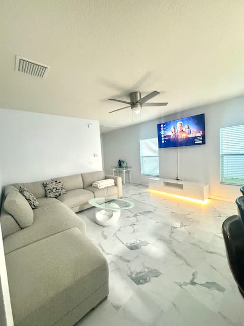 Welcome to the Beach House!