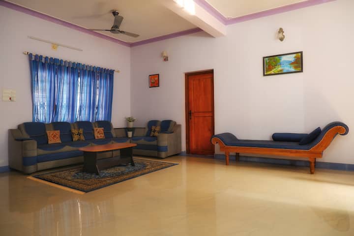 Misty Meadows Holiday Home - Wayanad
