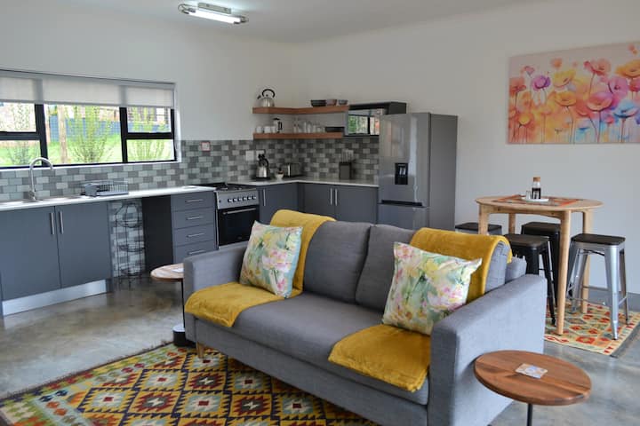 Mika Self Catering Cottage - Dullstroom