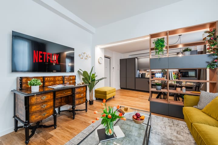 tHE Golden Retreat [San Babila] – 5 min to Duomo