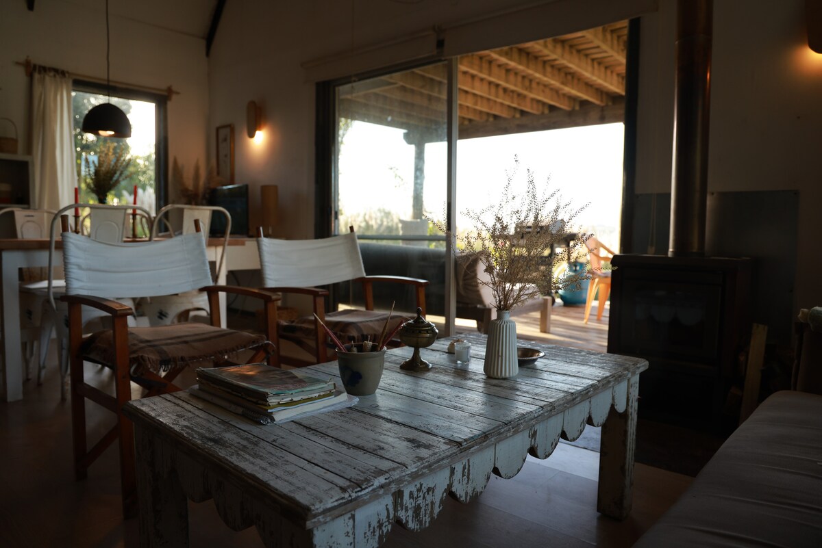 Successful Airbnb property: Farm in Miramar Acres in El Tesoro
