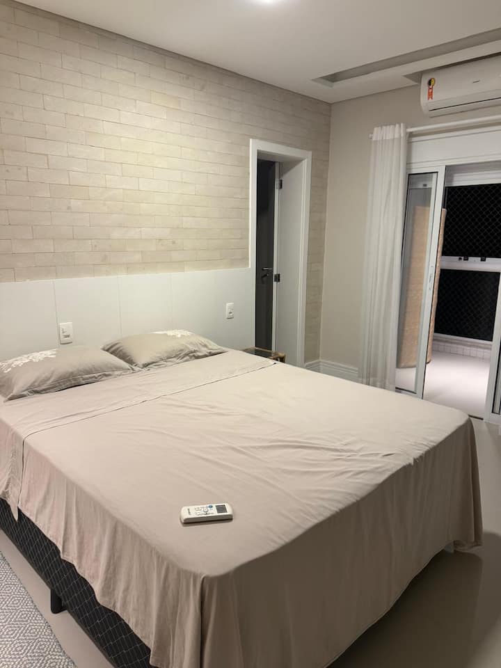 საძინებელი 4