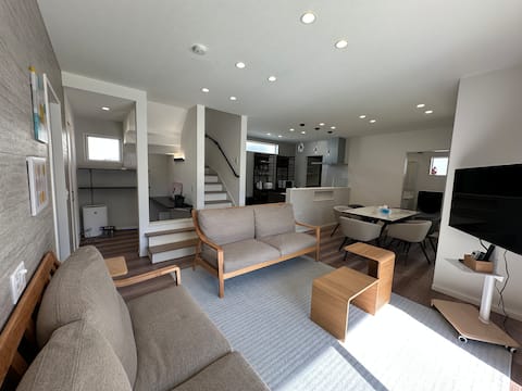 Hilton's Home