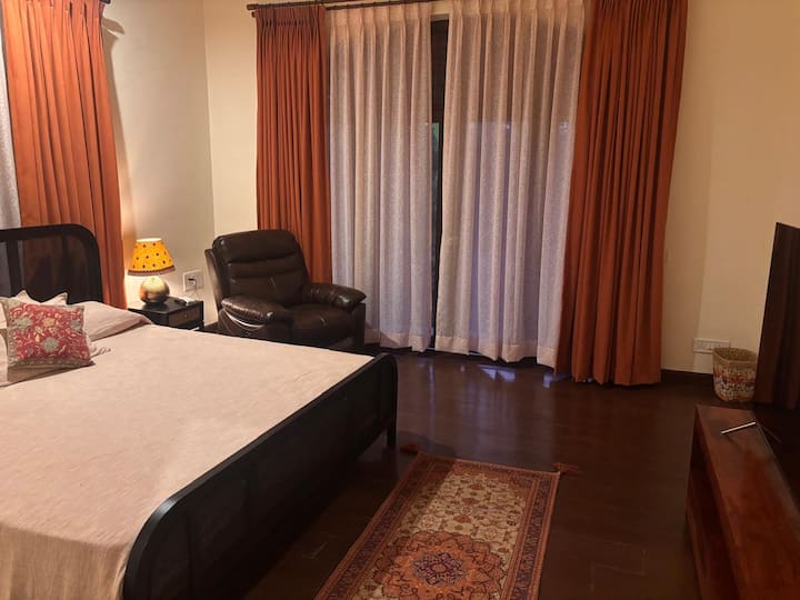 Bedroom 3 image 1