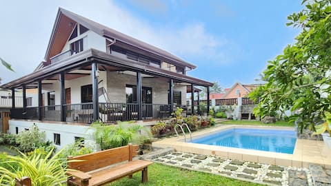 Tagaytay Private Resort w/ Pool 3-mins from proper