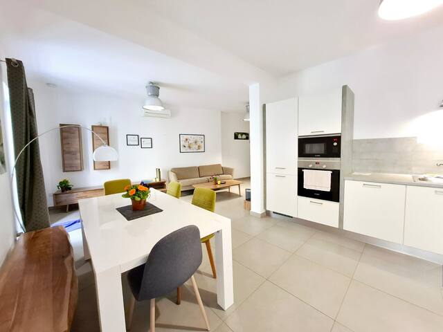 Vista 86 Vacation Rentals managed Airbnb listing 2