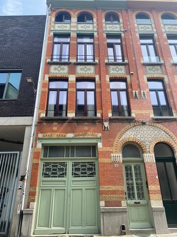 Charming house in city center gallery image 2