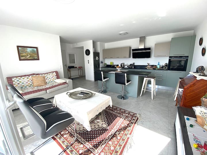 "L'elisa" T3-vue Mer-parking-wifi-clim - La Ciotat